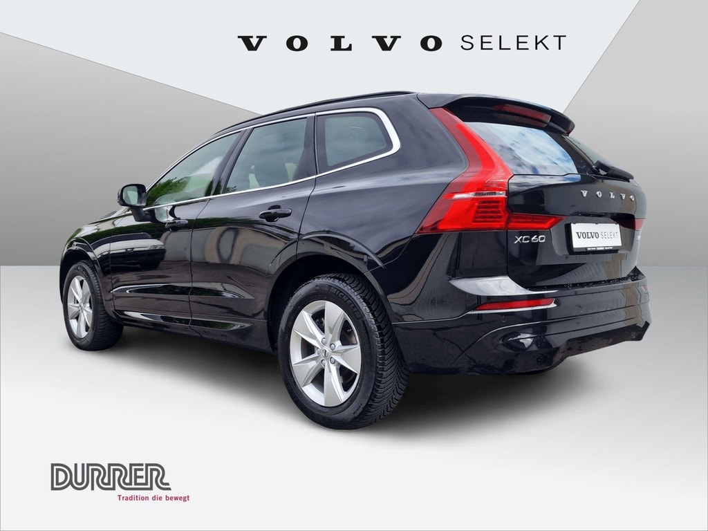 Volvo  2.0 B4 MH Core AWD