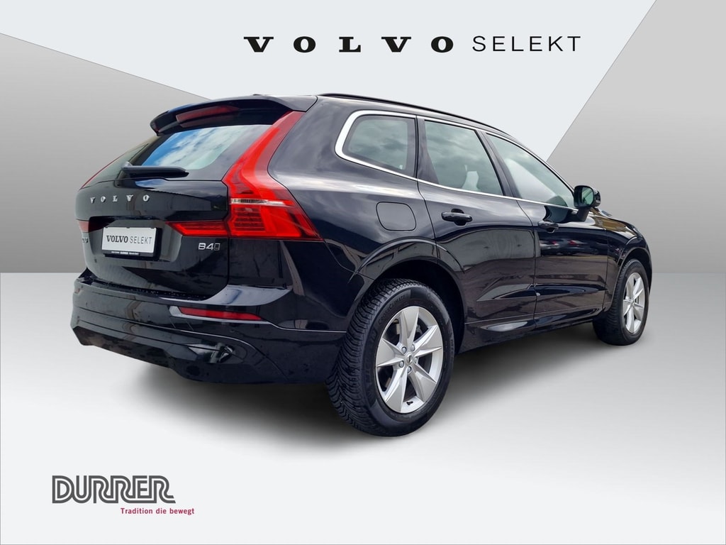 Volvo  2.0 B4 MH Core AWD