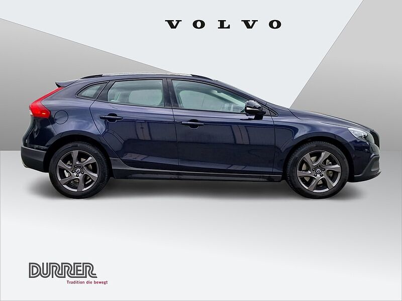 Volvo  CC 2.0 T5 Summum AWD S/S